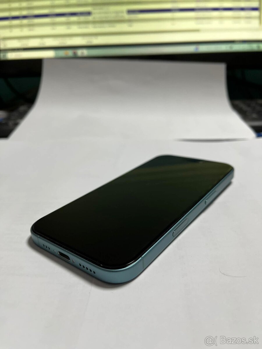 iPhone 16 /128GB - 4