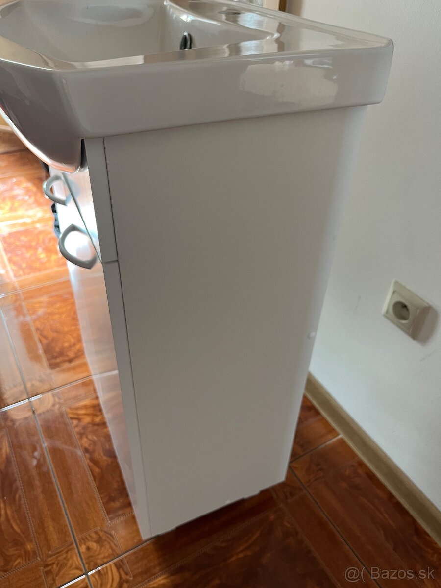 Umývadlo so skrinkou - 4