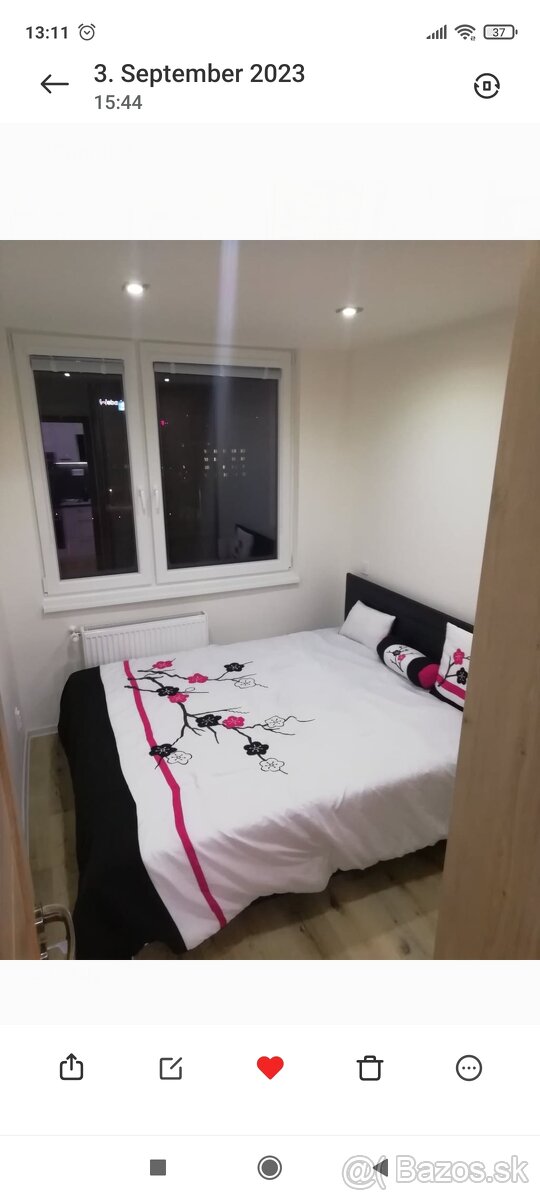 Krásna manželská posteľ, vynikajúci stav - 4