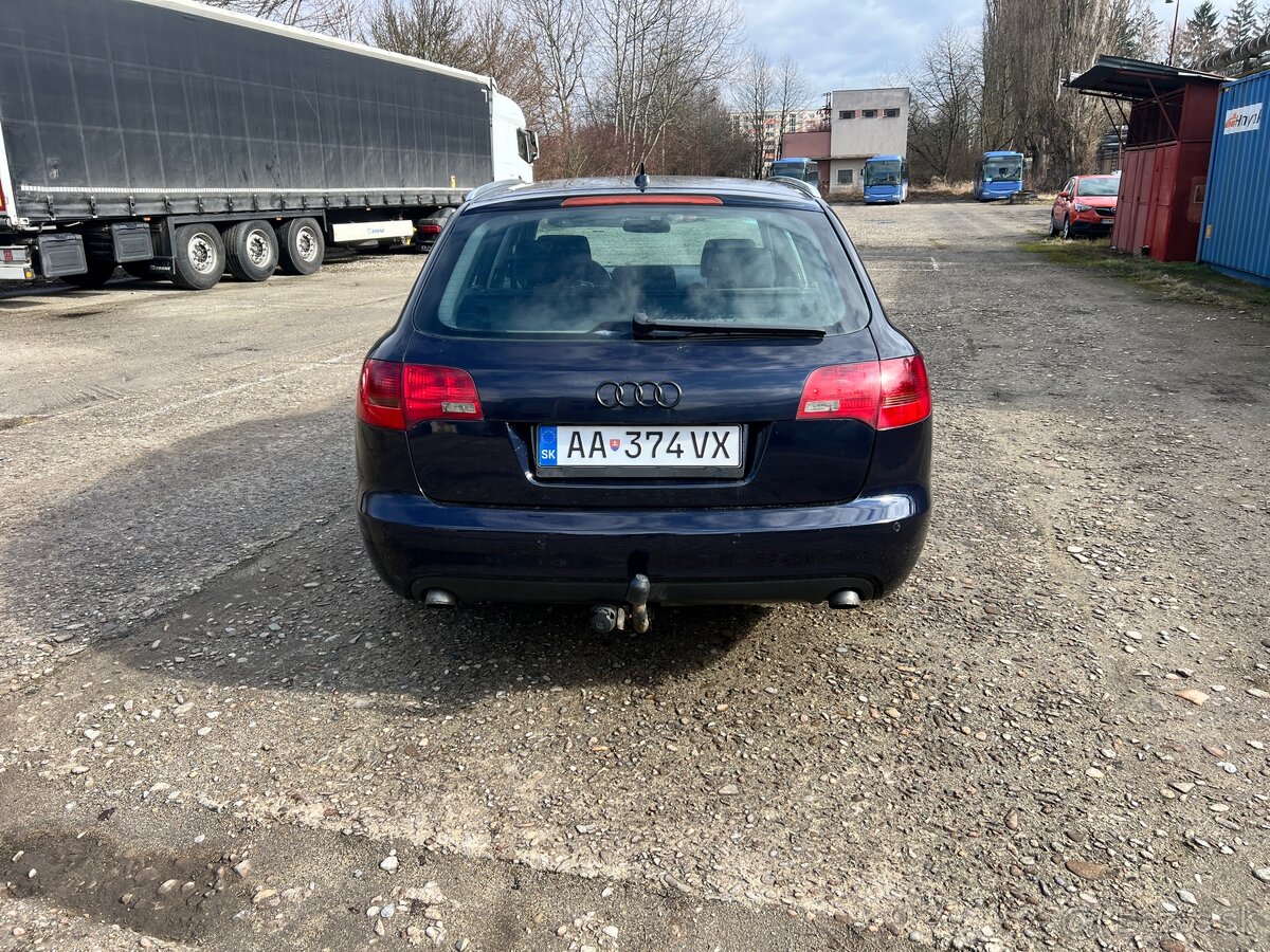 Audi A6 - 4