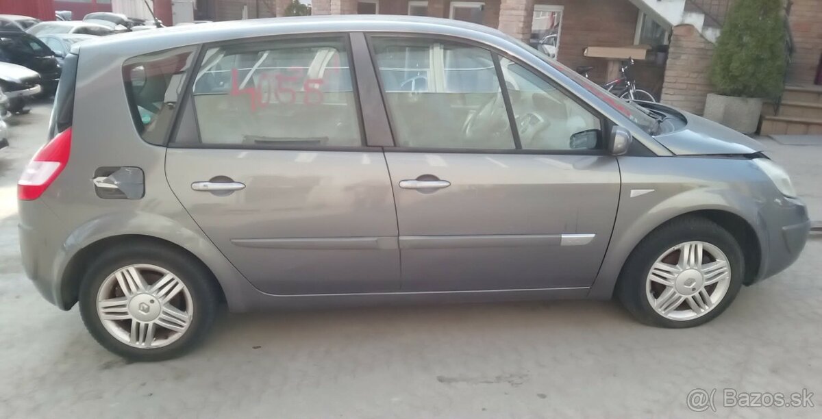 Renault Megane Scenic II 1,5Dci - 4