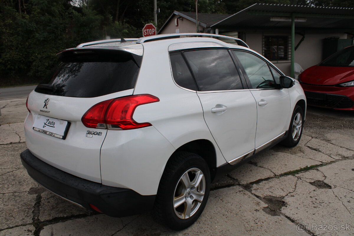 Peugeot 2008 1.6 e-HDi 115k Allure - 4