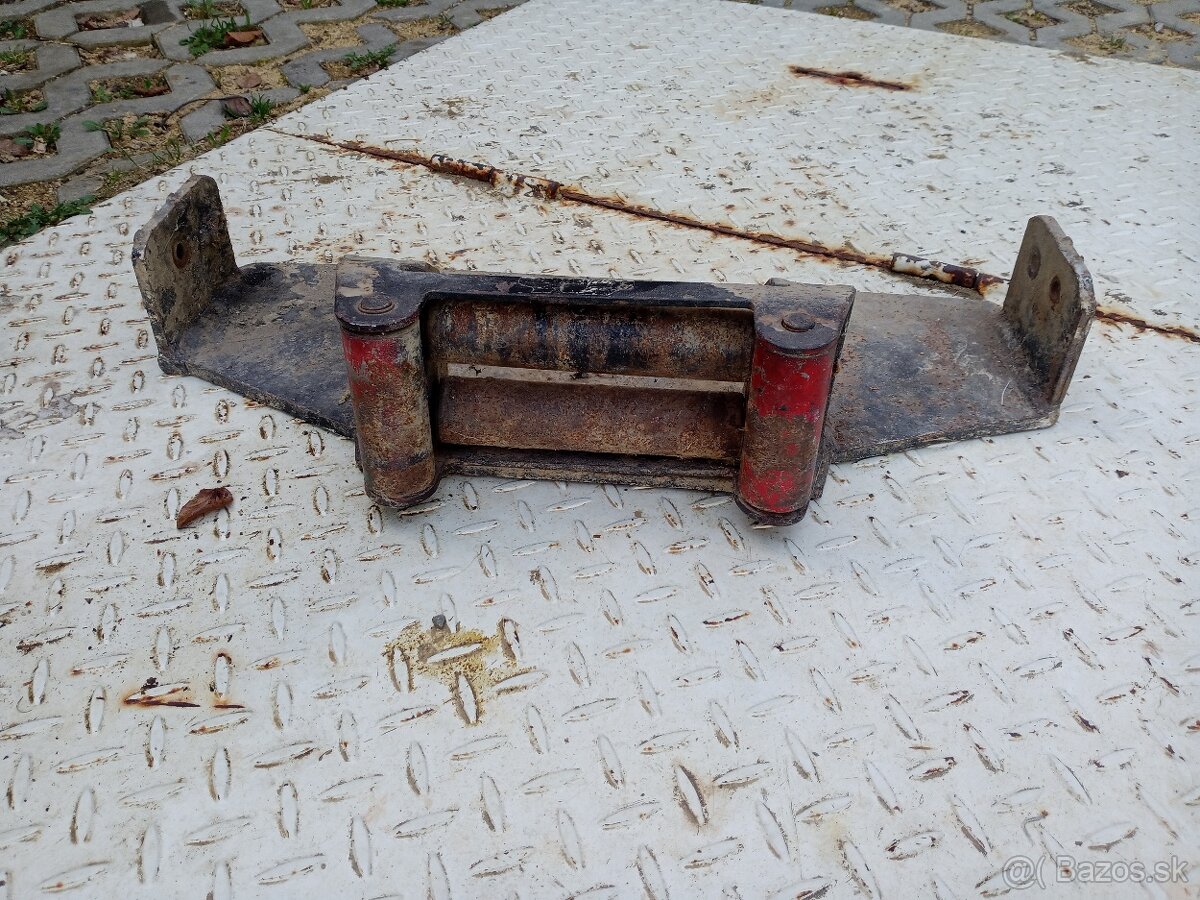Platňa pod naviják Pajero 2
