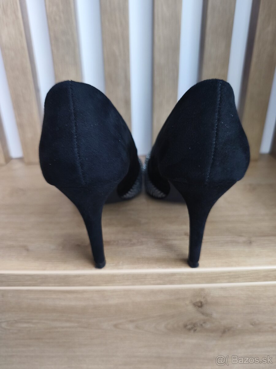 Dámske elegantné topánky - 4
