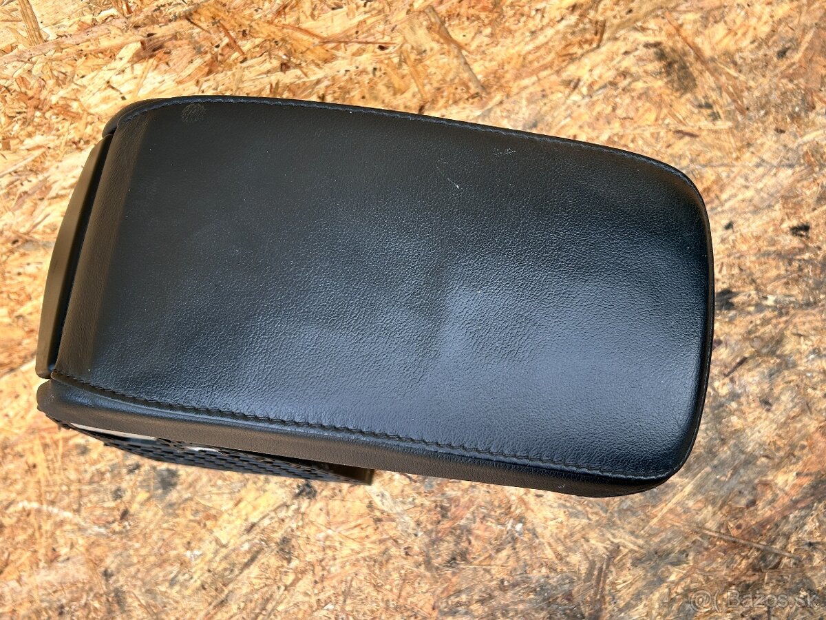 Kožená lakťová opierka Škoda Superb 2 - 4