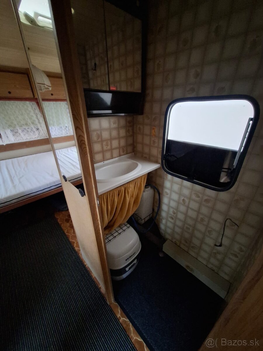 Burstner 465 + stan - 4