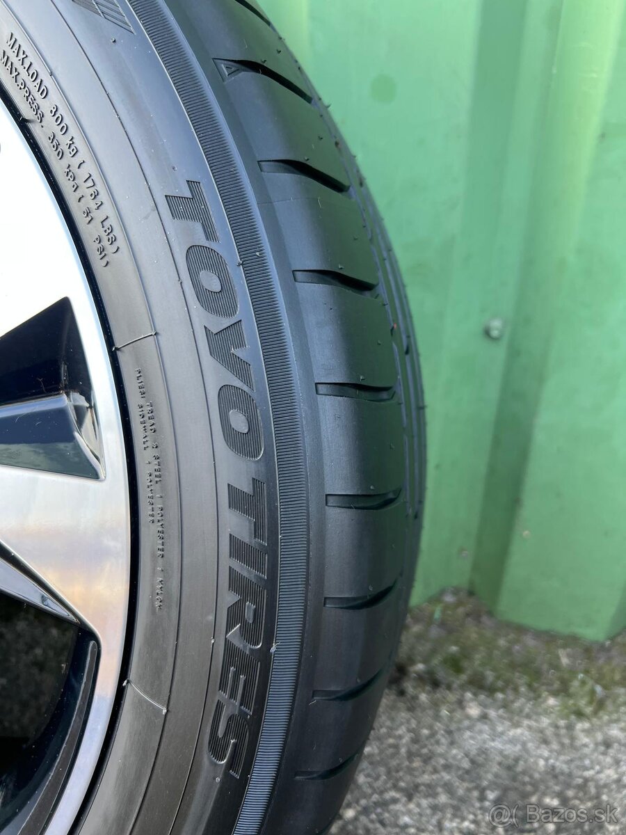 Letné pneumatiky Toyo 235/50R20 - 4