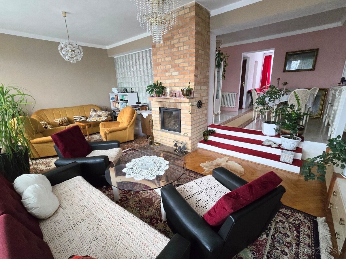 Predaj 5 izb.radového domu v mestskej časti Budatín - 4