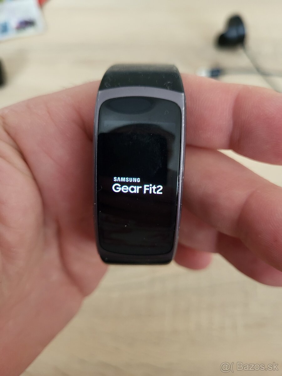 Smart hodinky Samsung Gear Fit 2 SM-R360 - 4