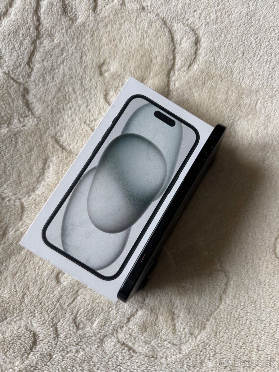 iPhone 15 128 gb. Black. Ako nový - 4