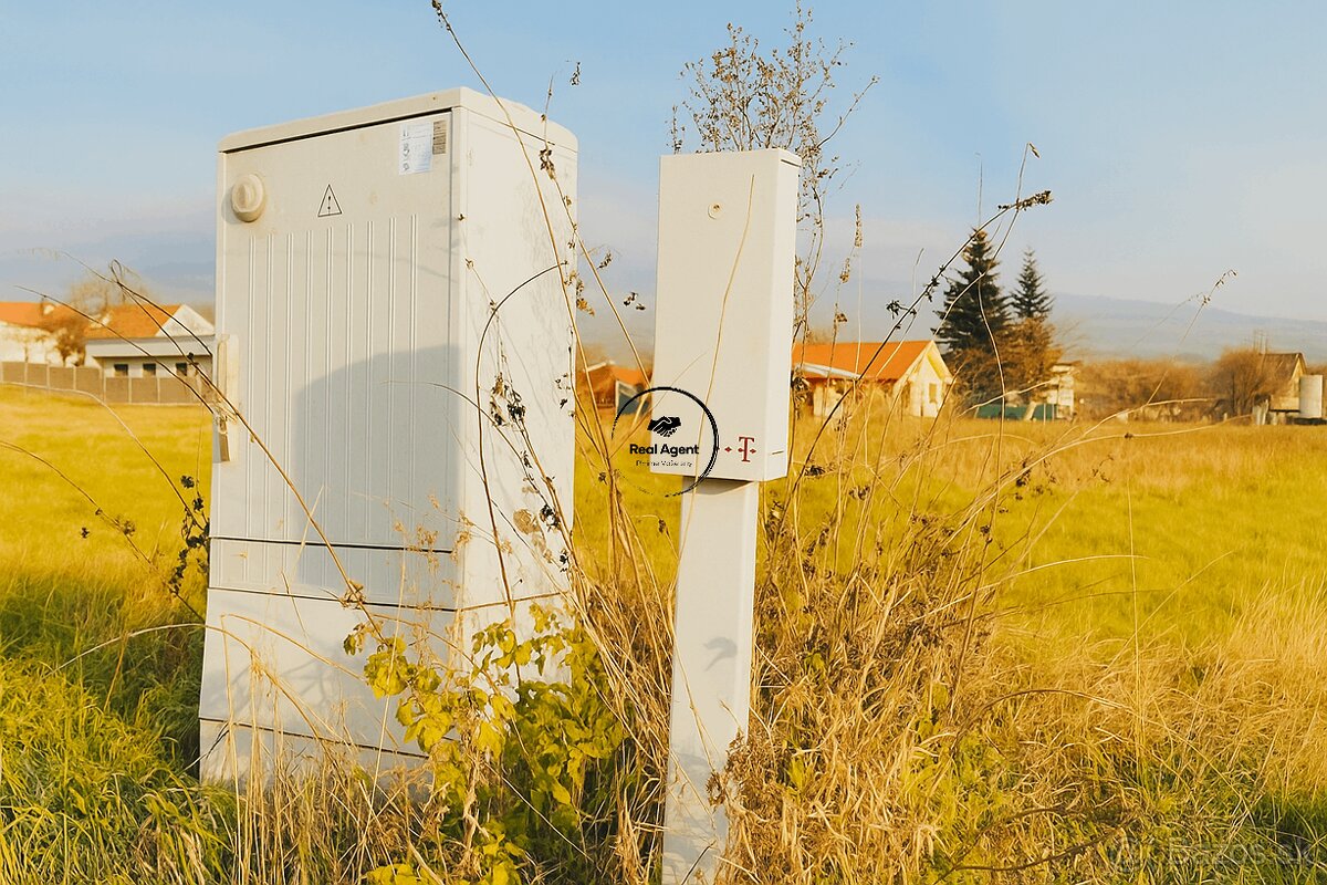 Na predaj rovinatý pozemok v Nižnej Kamenici - 4