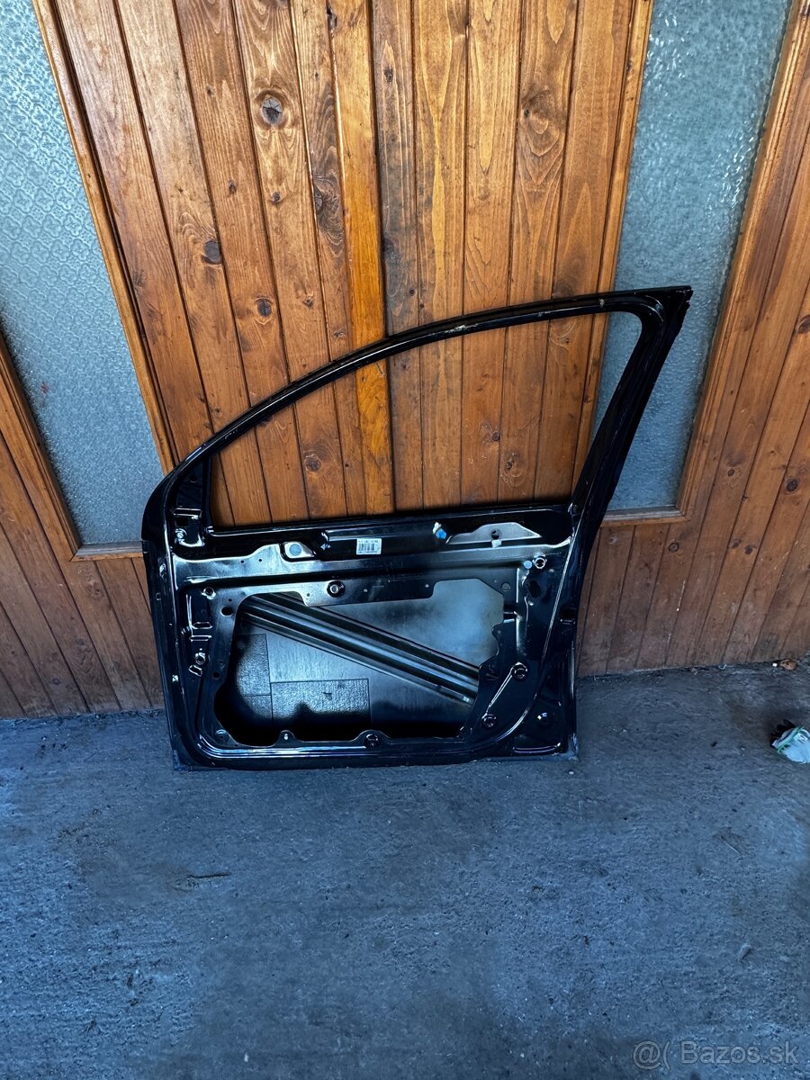 VW Golf VI 6 2008-2012 pravé predné dvere - 4