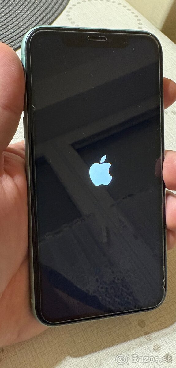 Apple iPhone 11, Green, 128GB - 4