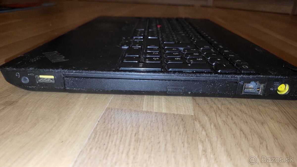 Pokukam Lenovo E535 bez displaya - 4