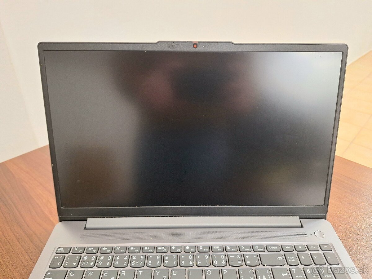 Lenovo IdeaPad 3 - 4