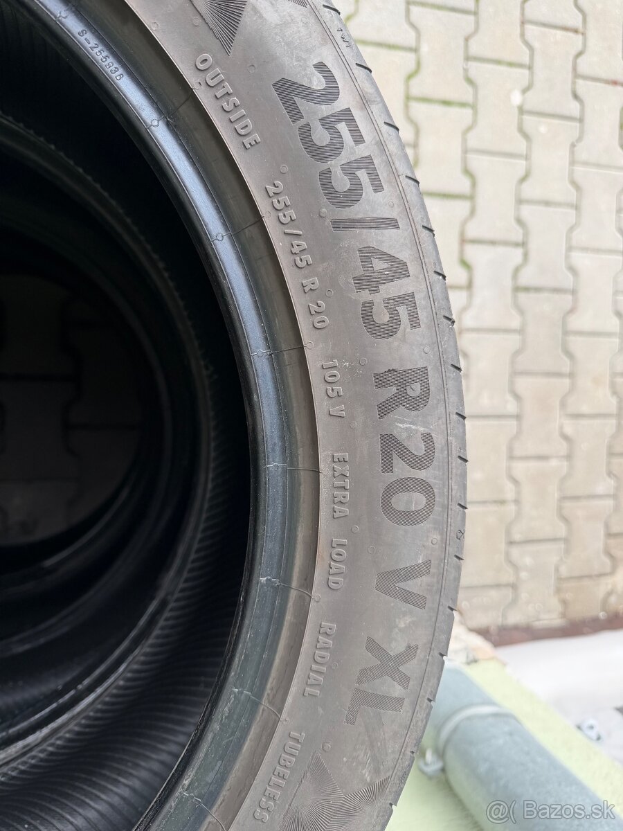 255/45R20 letné - 4