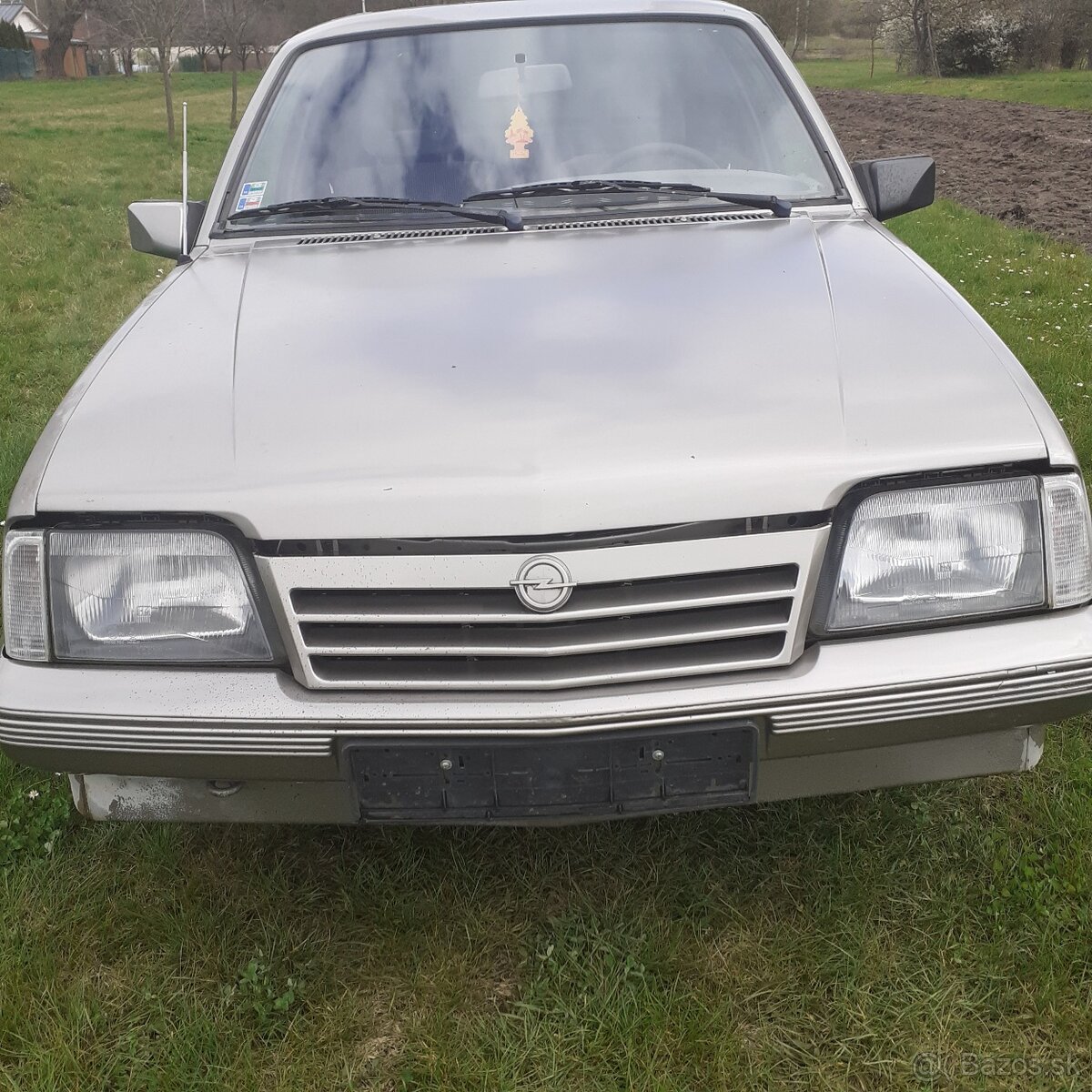 Opel Ascona 1,8S Automat - 4