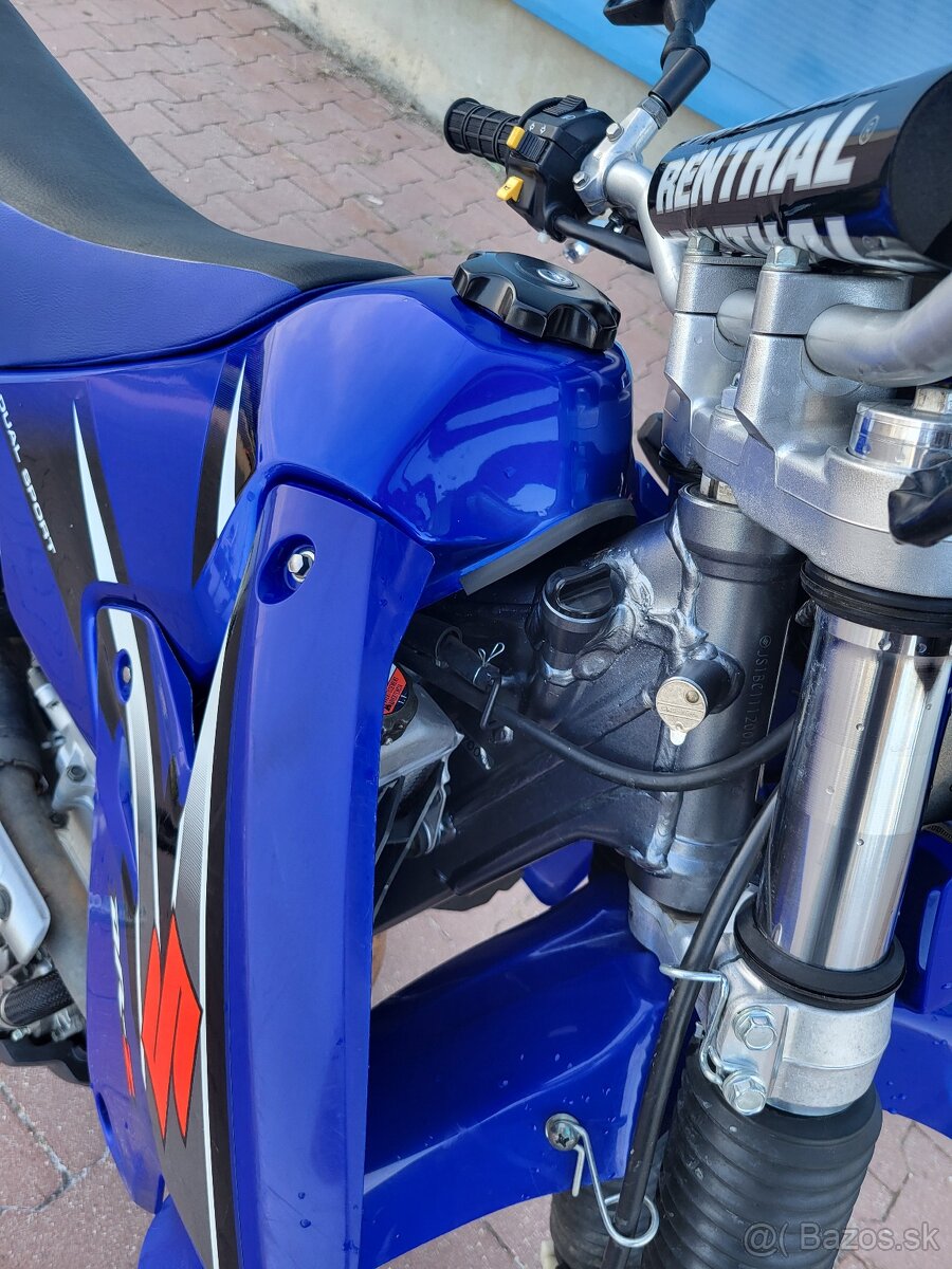 Suzuki DRZ 400