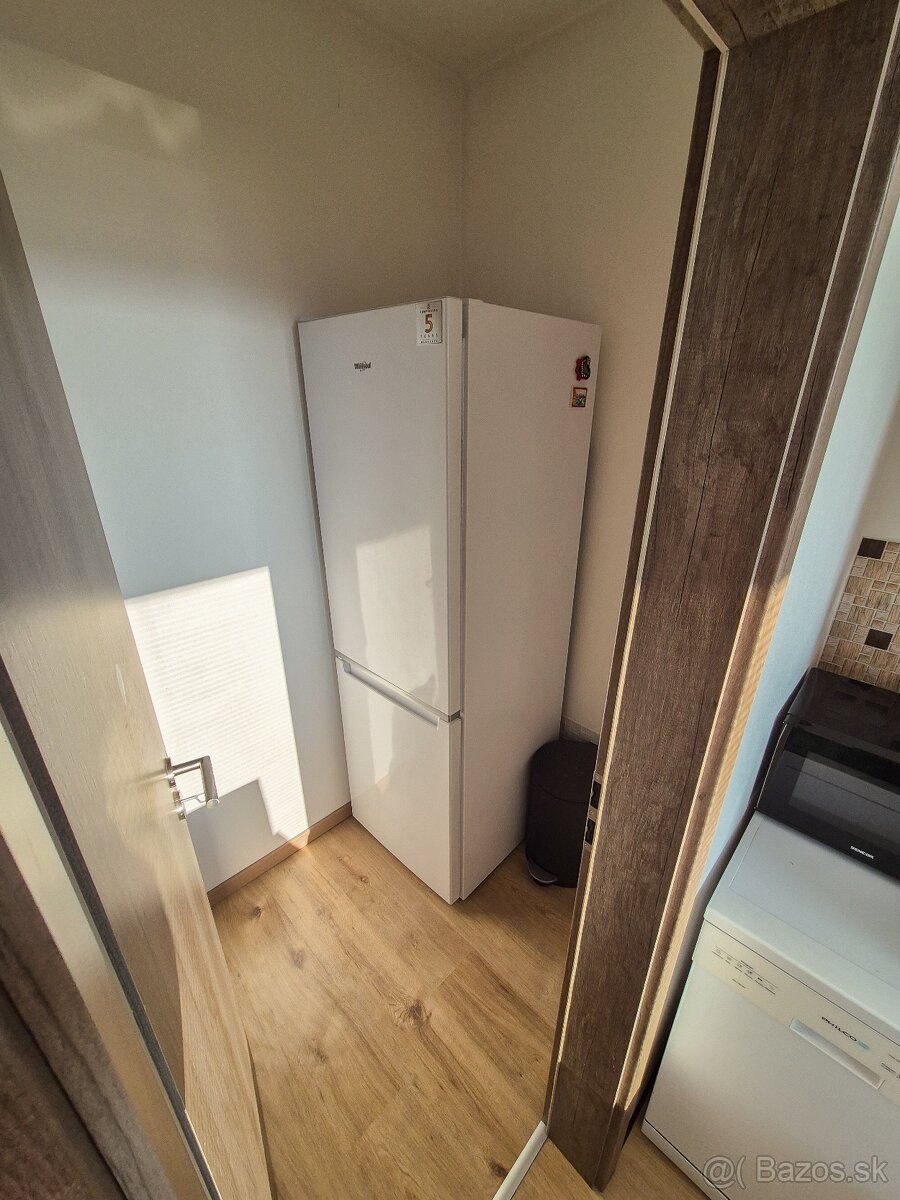 Prenájom-2 Izbový byt, novostavba, parkovanie, klima - 4