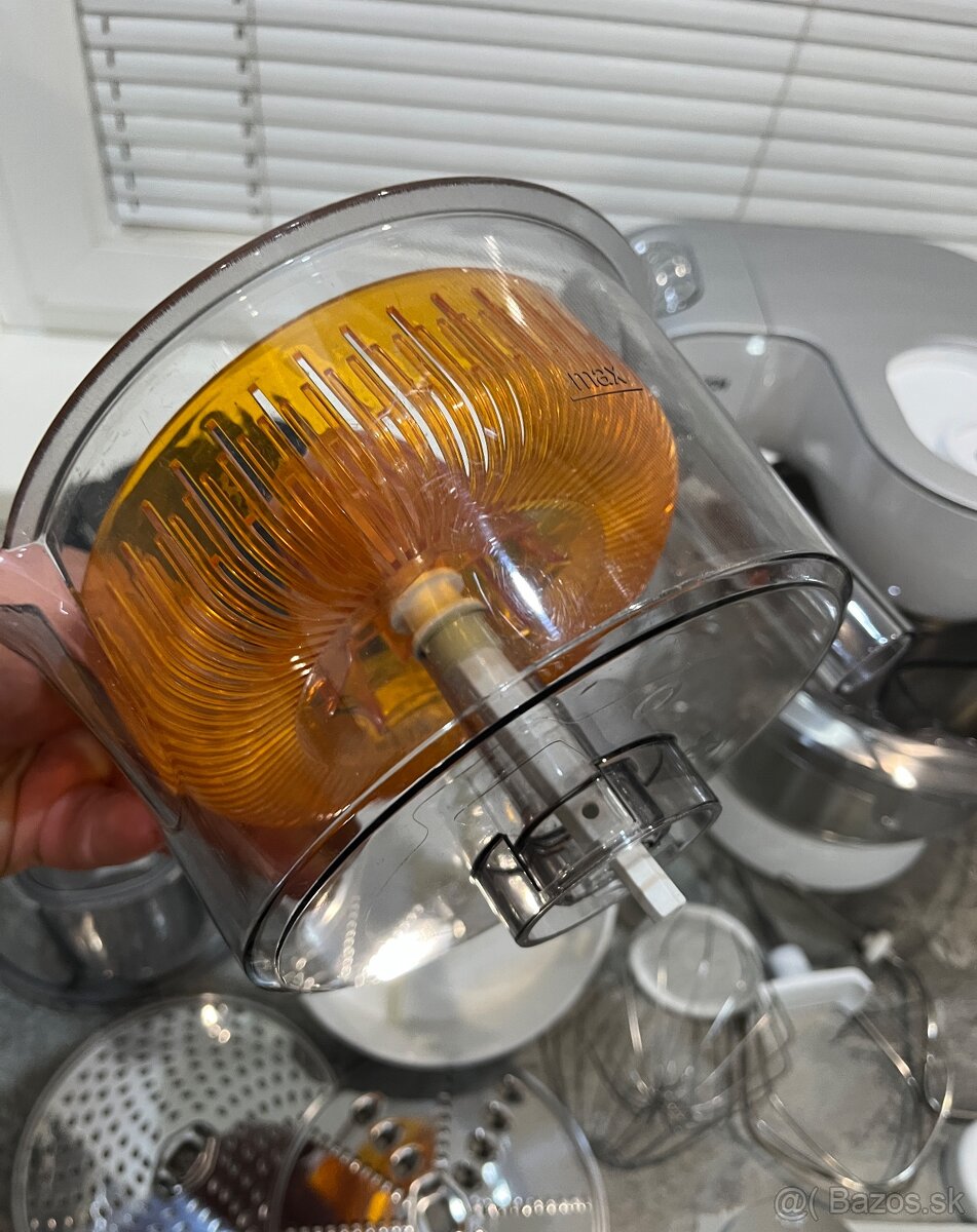 Bosch MUM 58258 1000w kuchynský robot - 4