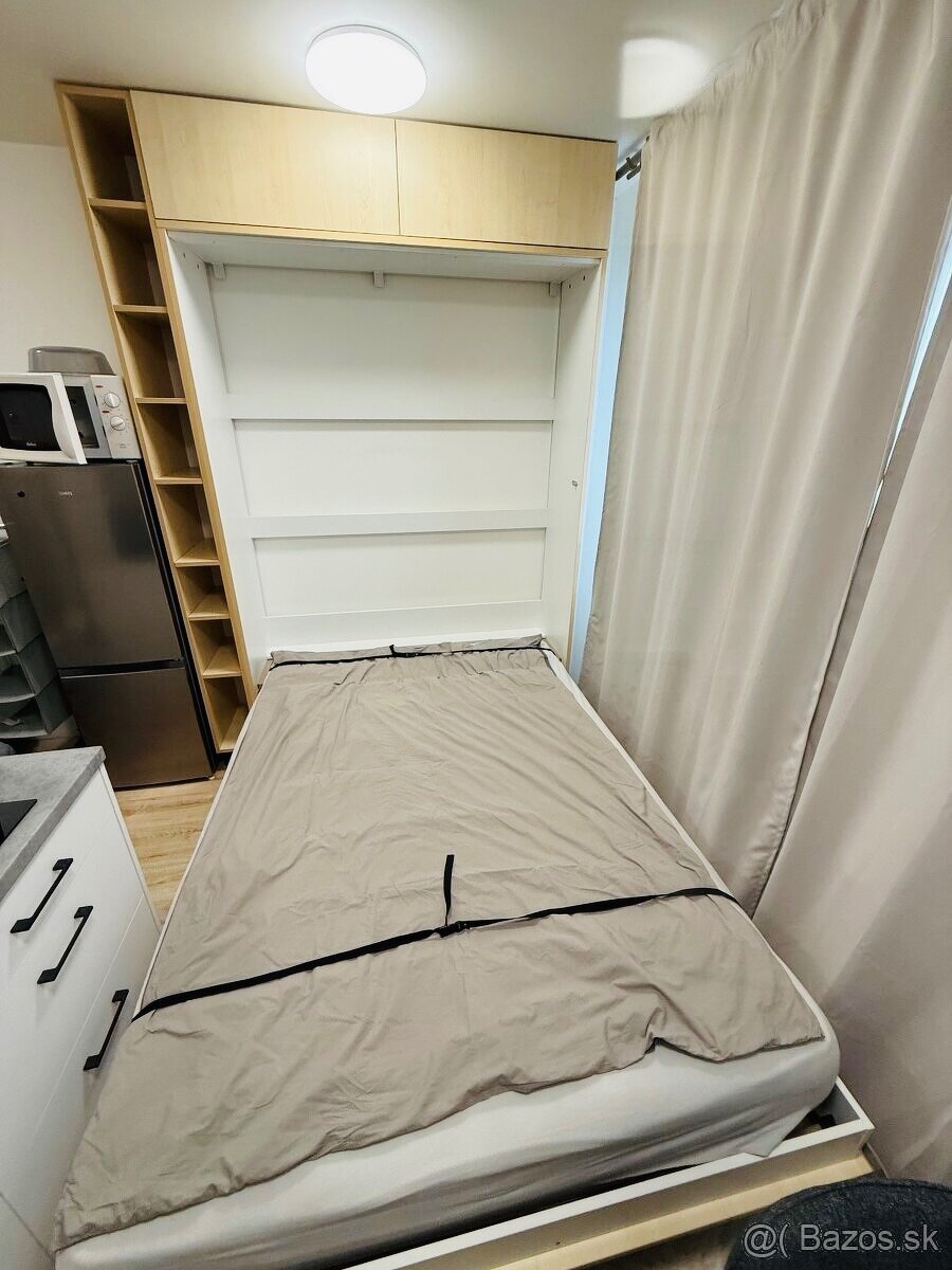 Prenajmem garzonku v Banskej Bystrici v centre-bez zvierat - 4