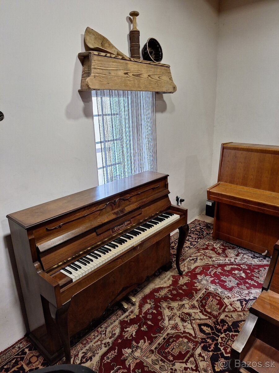 Galerie klaviry pianina - 4