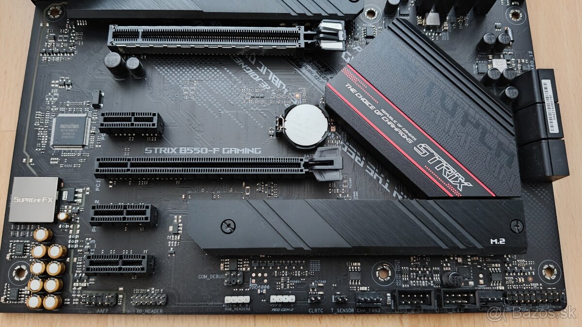 ASUS ROG STRIX B550-F GAMING - 4