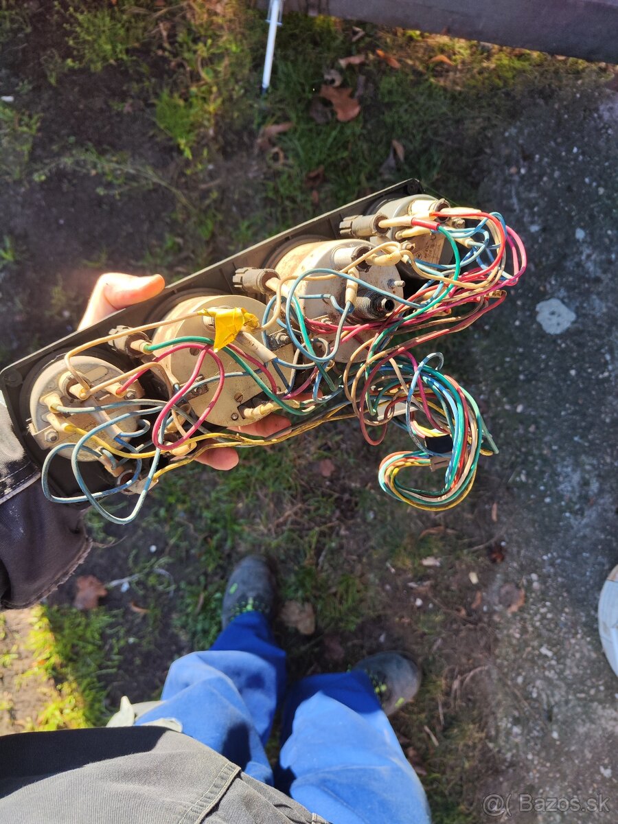 Tachometer škoda s otáčkomerom - 4