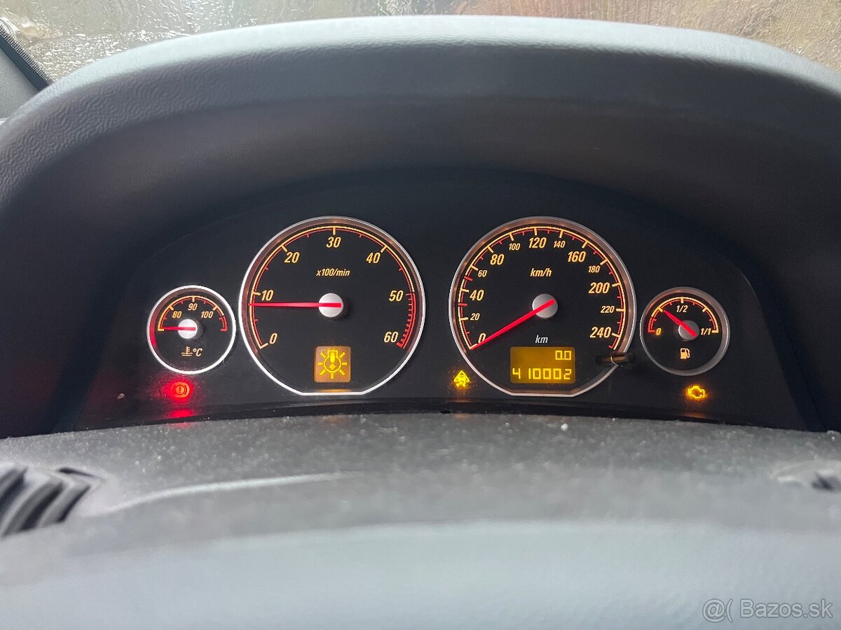 Opel Vectra C Caravan 1.9 CDTI - 4