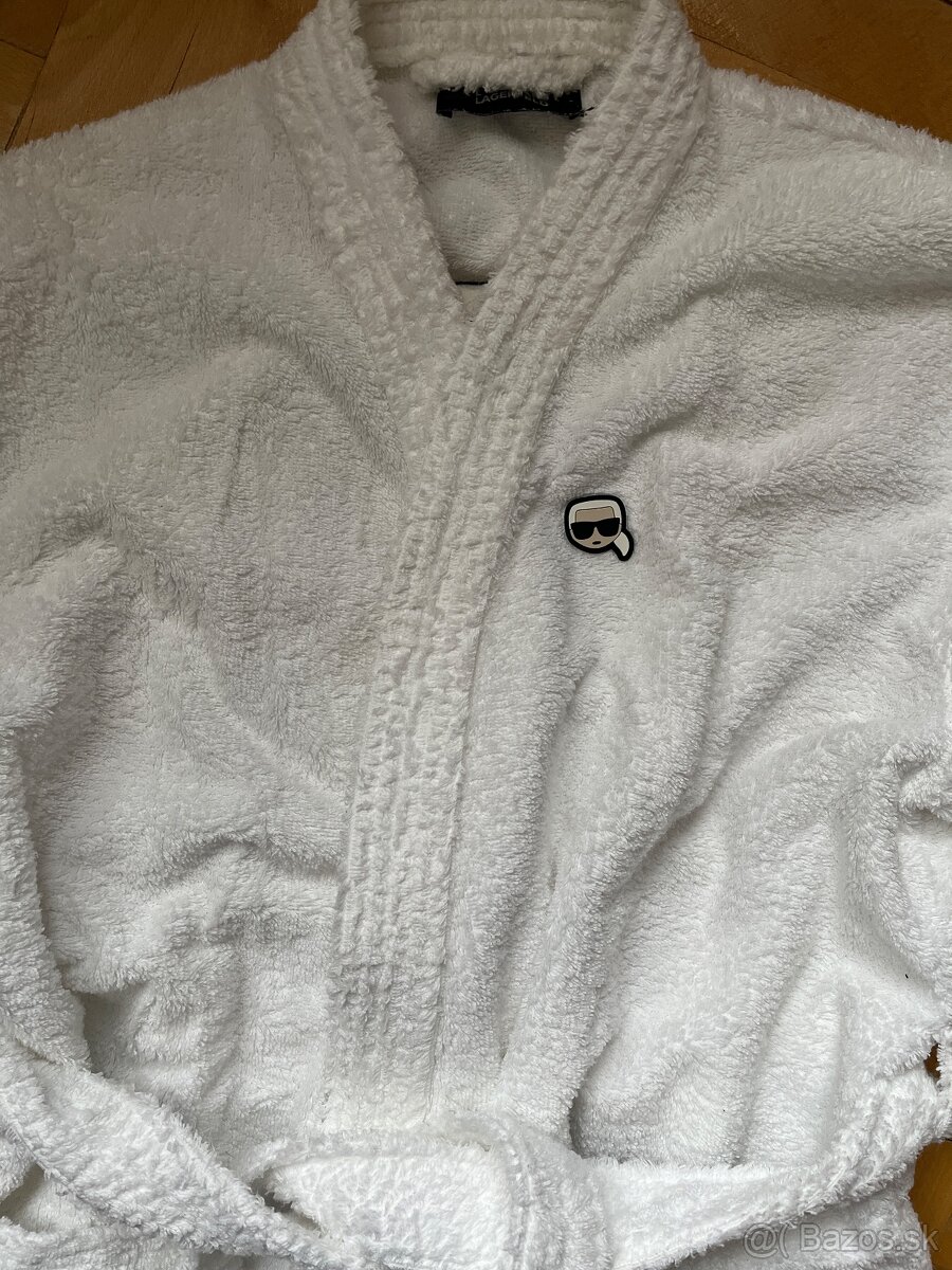 Karl Lagerfeld župan - 4