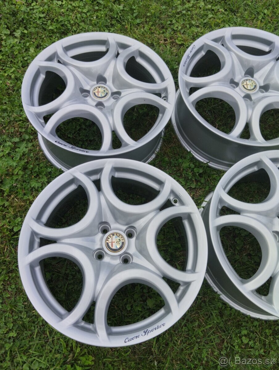 ALU KOLESÁ ALFA MITO 4X98 R17' - 4