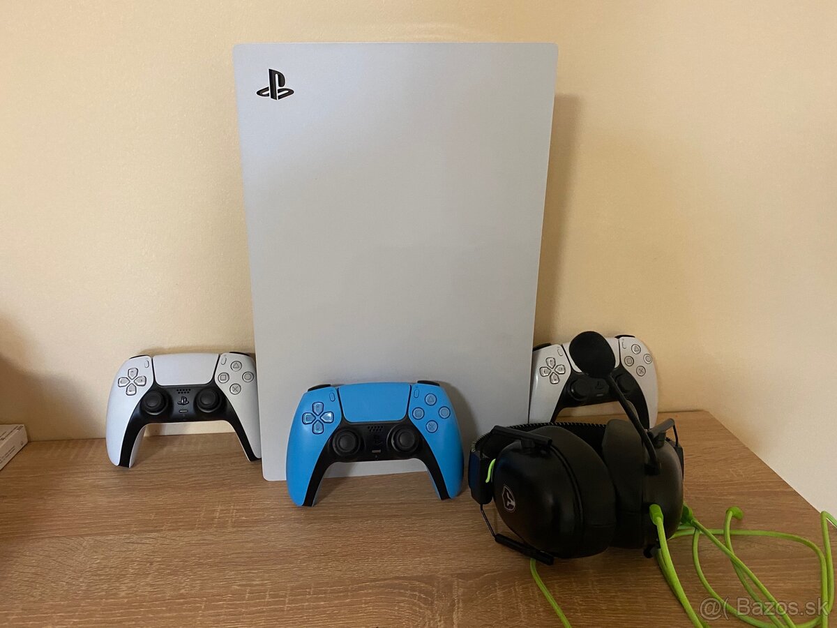 Predám PS5 s 3 ovládačmi a headsetom - 4
