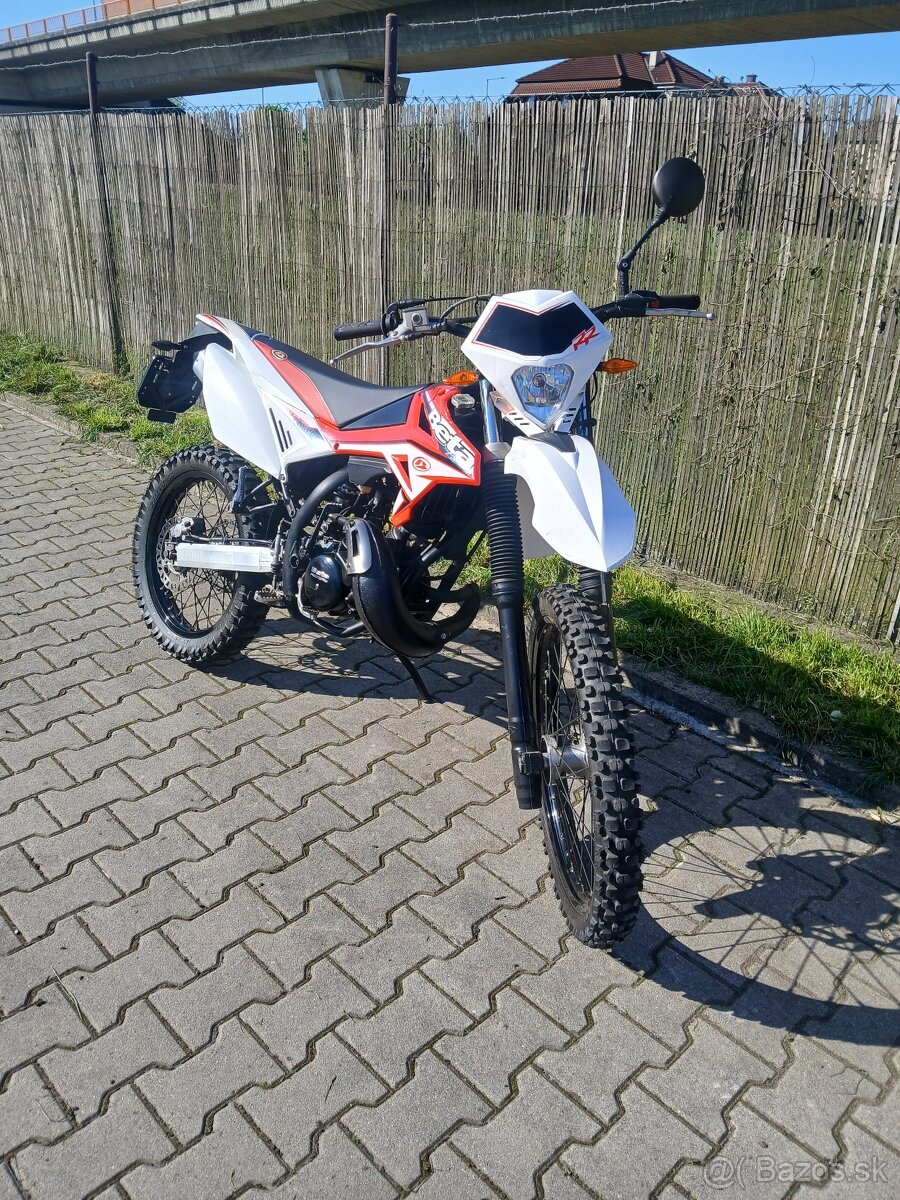 Beta RR 50