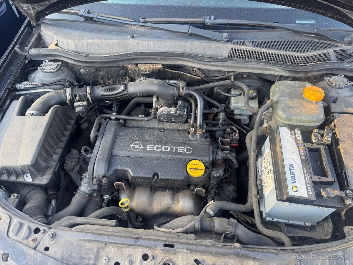 OPEL ASTRA GTC na náhradné diely ND - 4