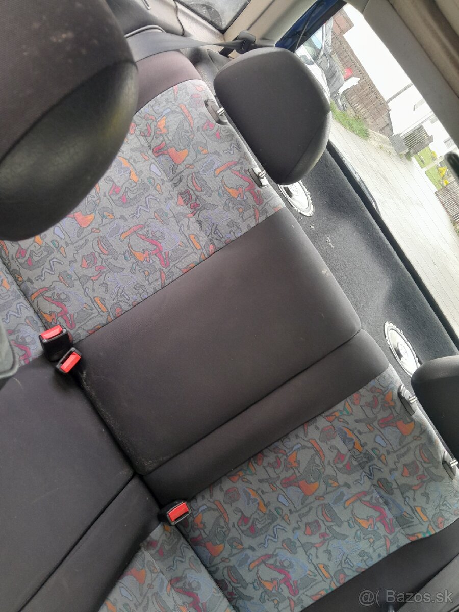 Predám seat ibiza 1.4 benzin - 4