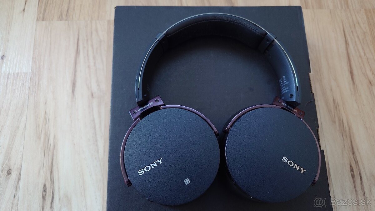 SONY MDR-XB950BT - 4