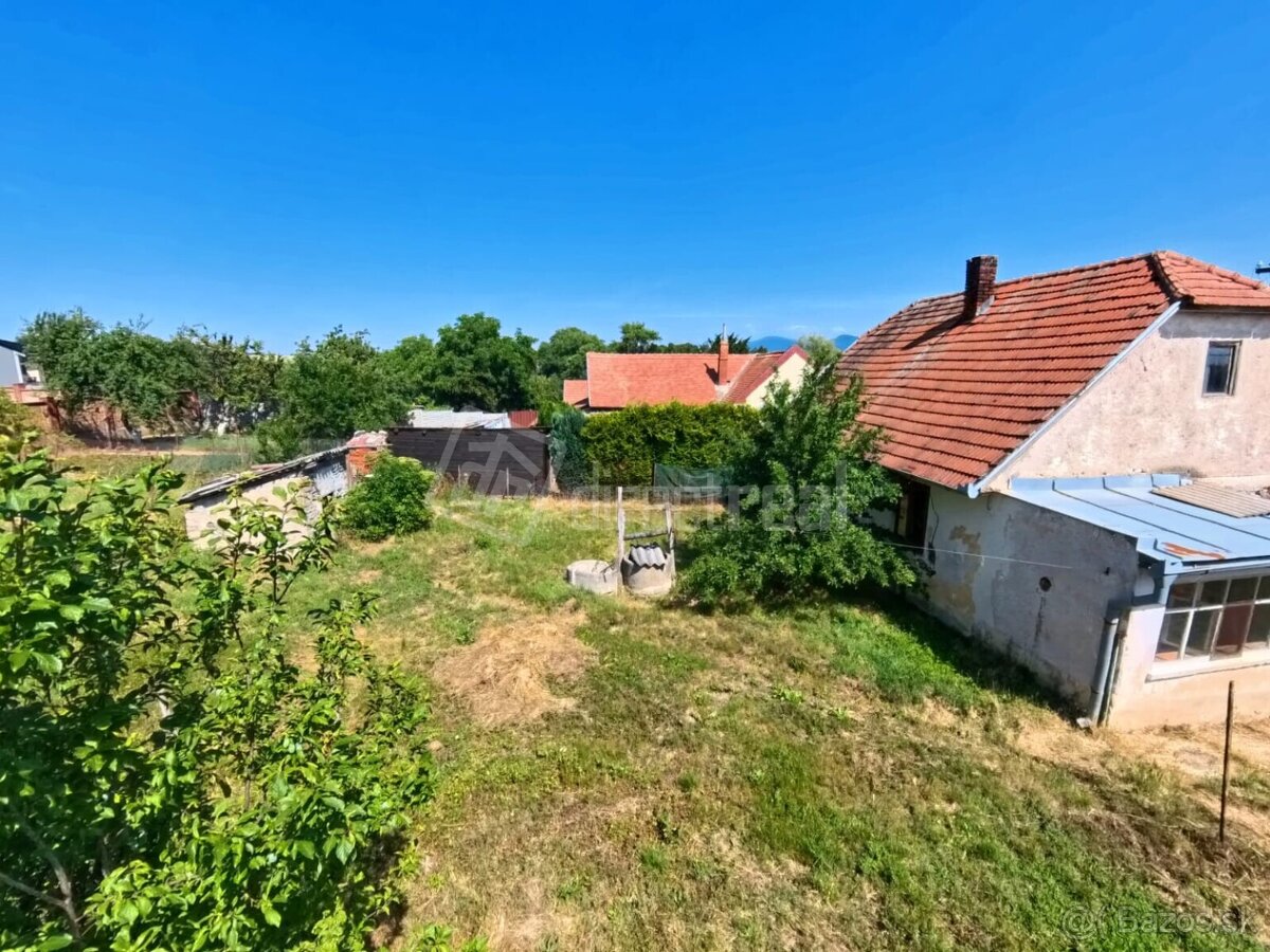 Krásny pozemok so všetkými IS situovaný v slepej ulic… - 4