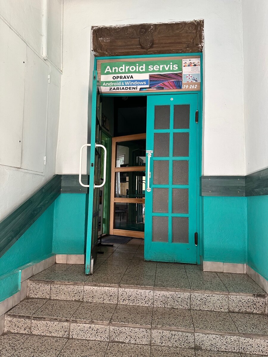 Prenajmem krásny obchodný priestor v centre mesta Kežmarok - 4