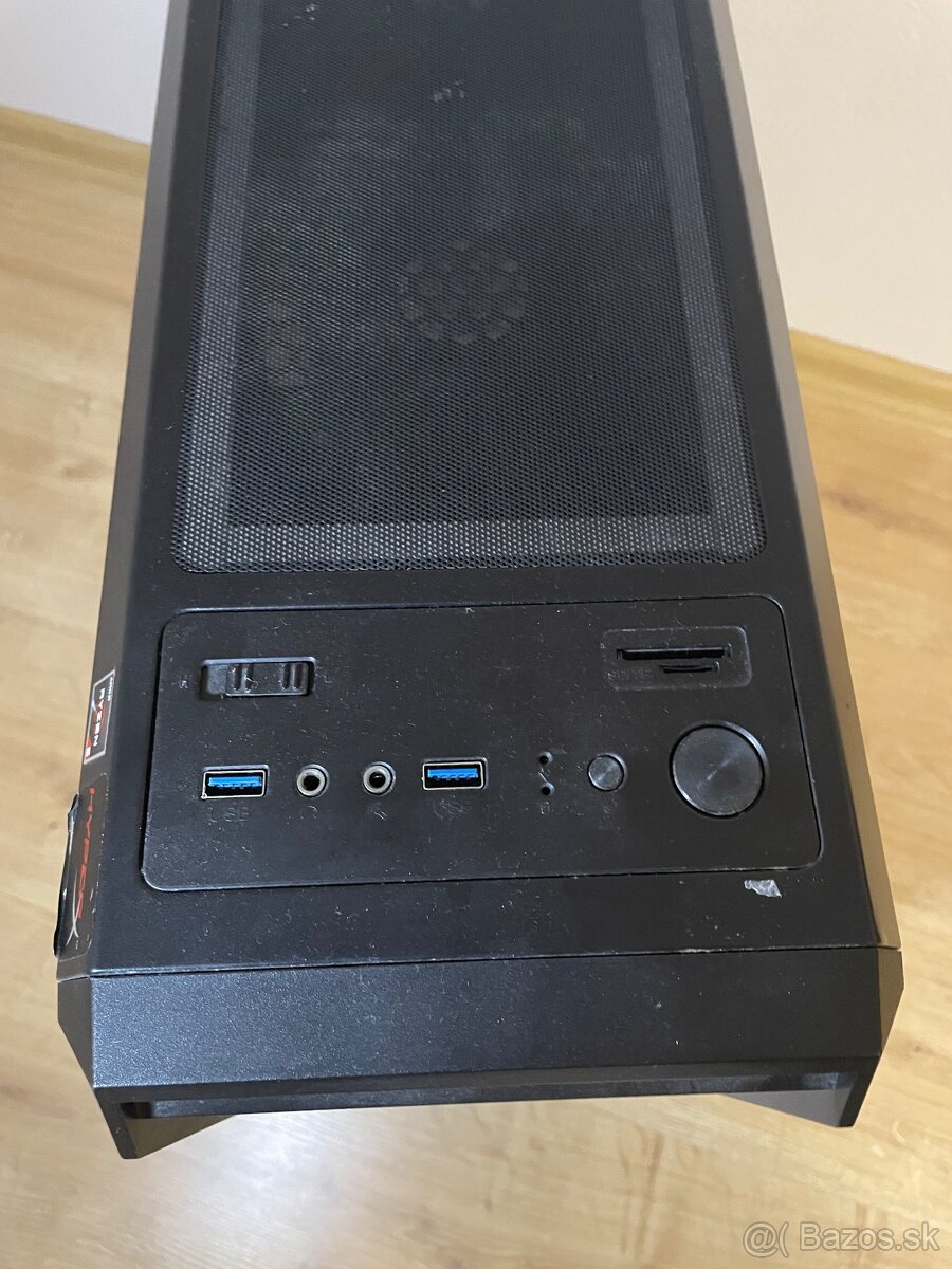 Predám stolný počítač - 4