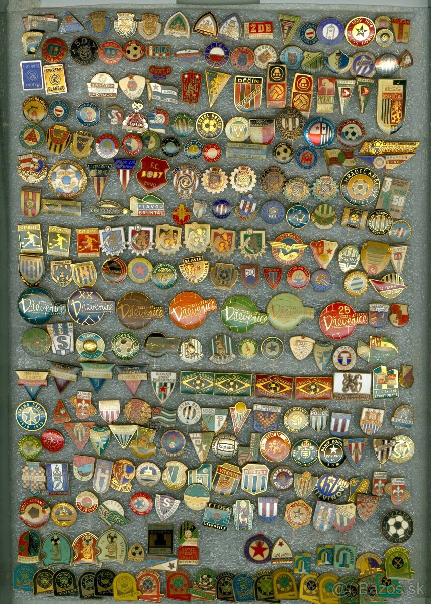 Predám futbalové odznaky Ceskoslovensko TJ - 4