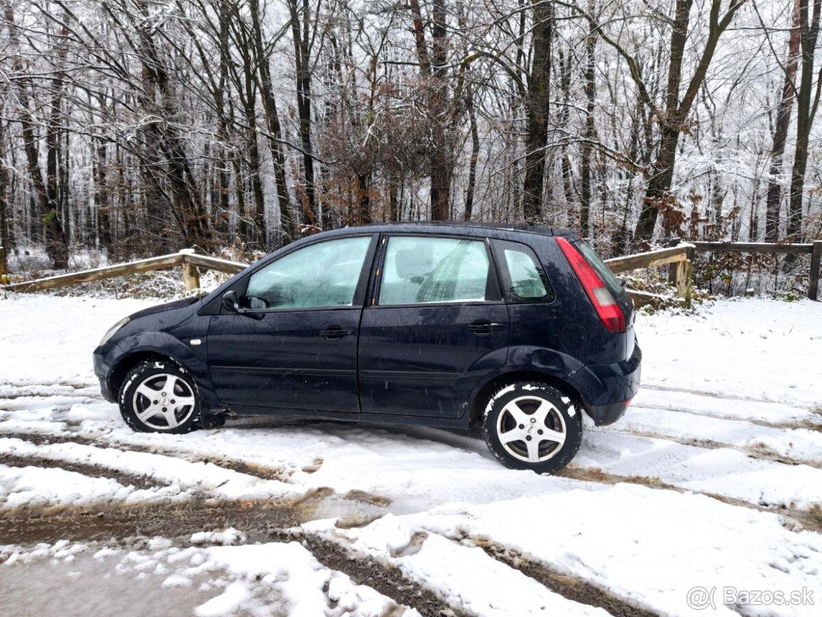 Ford fiesta 1.4 TDCi - 4