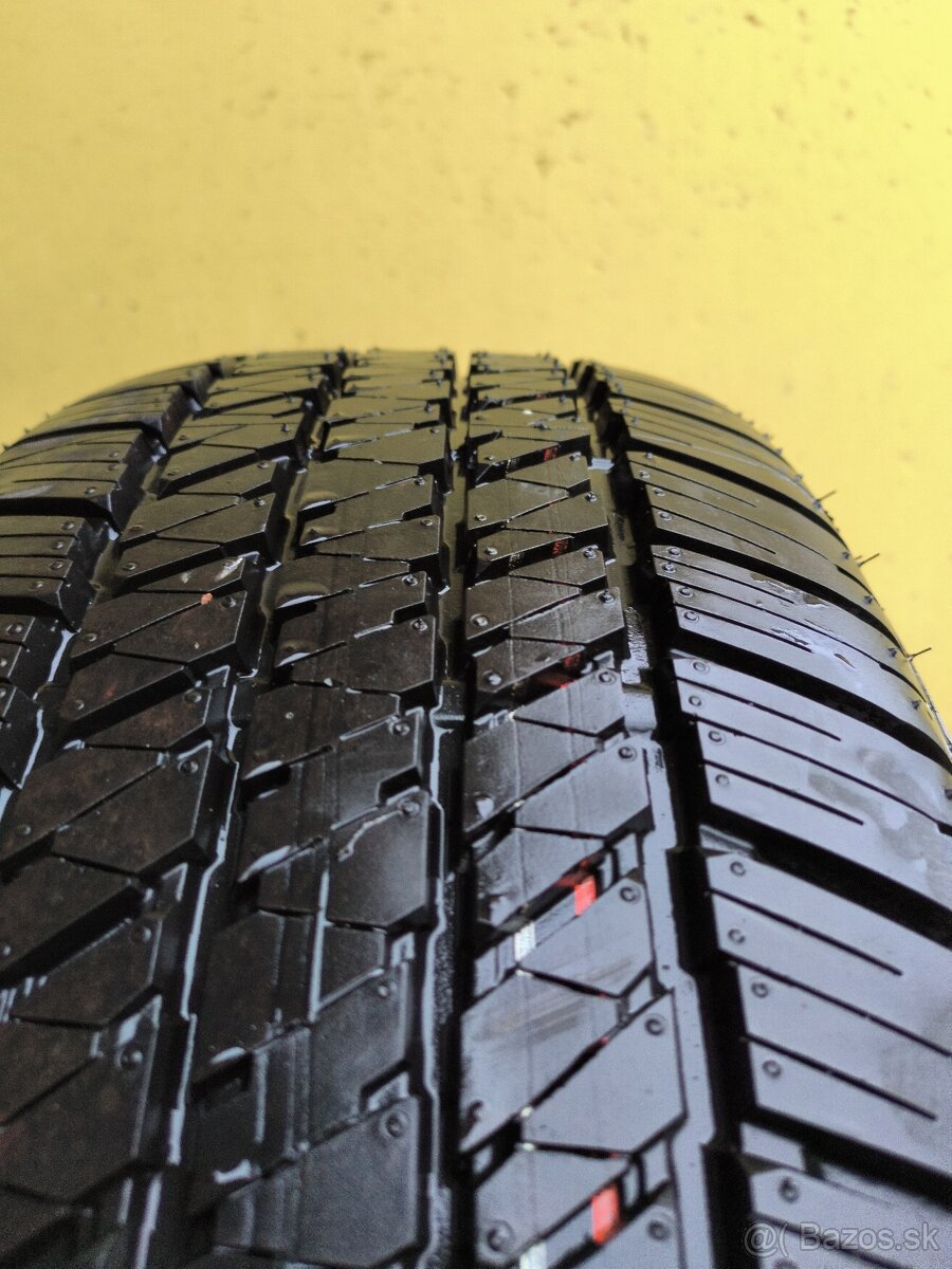 Bridgestone DUELER 265/60/18 - 4