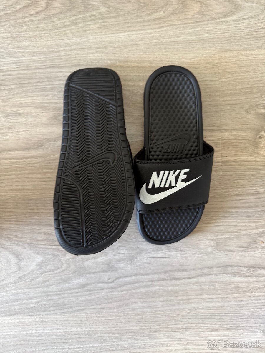 Nike šľapky - 4