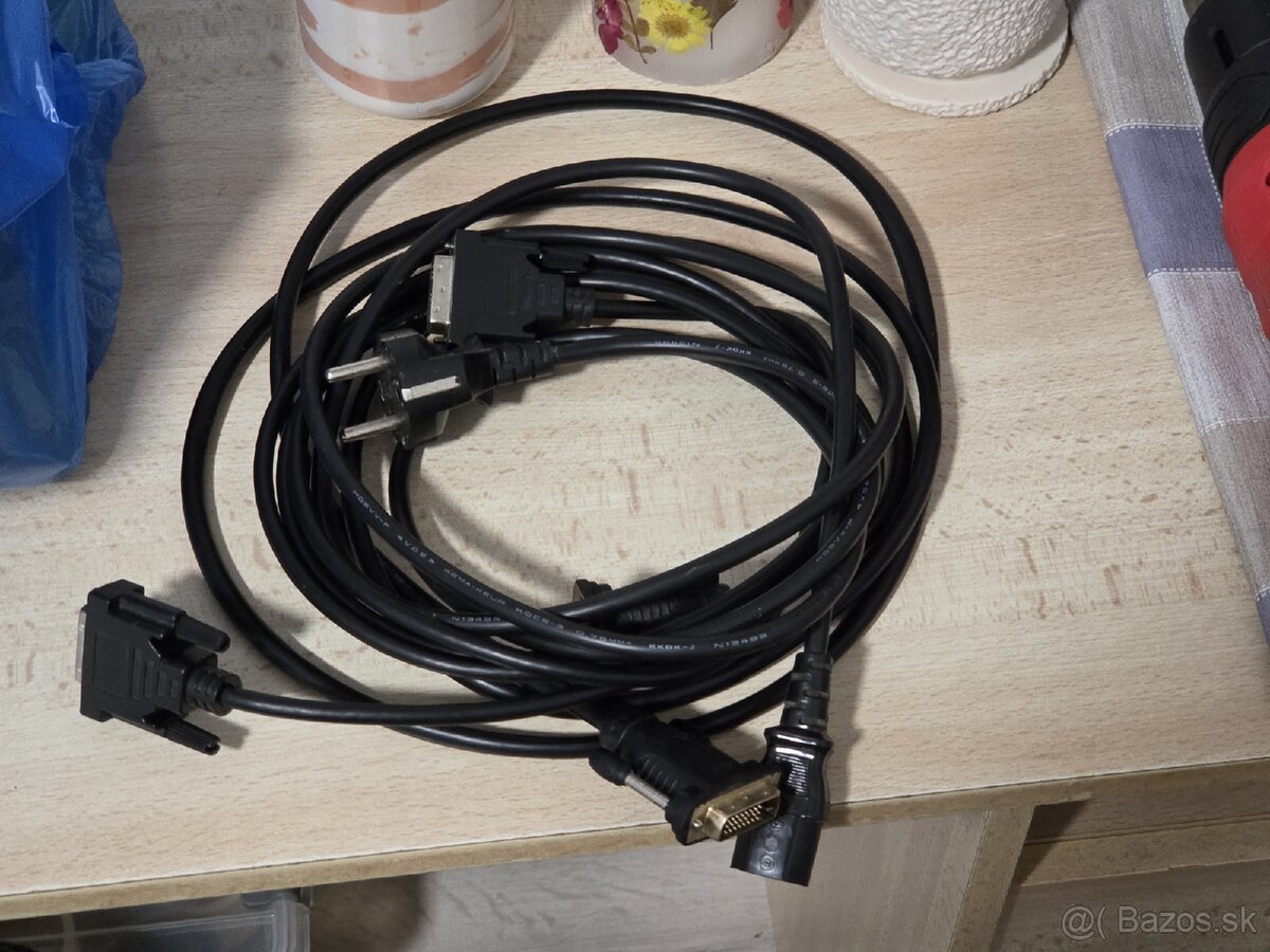 Fujitsu SCENICVIEW B19-3 LCD Monitor - 4