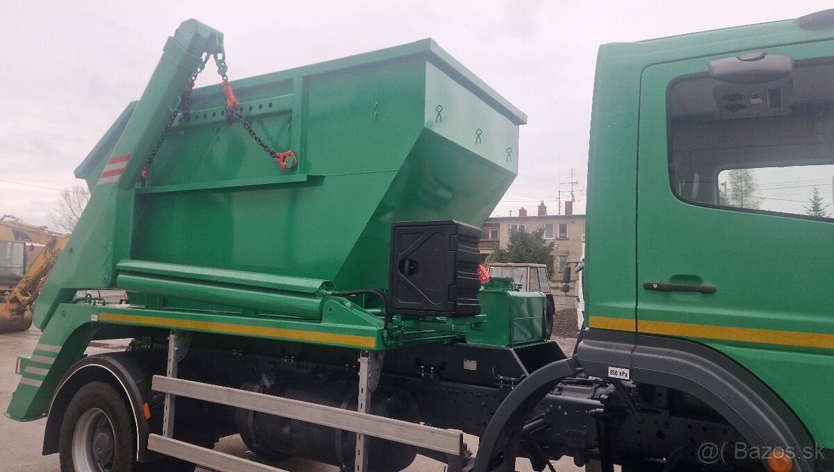 Mercedes-Benz AXOR 1823 E3 4x4 nosič kontajnerov - 4