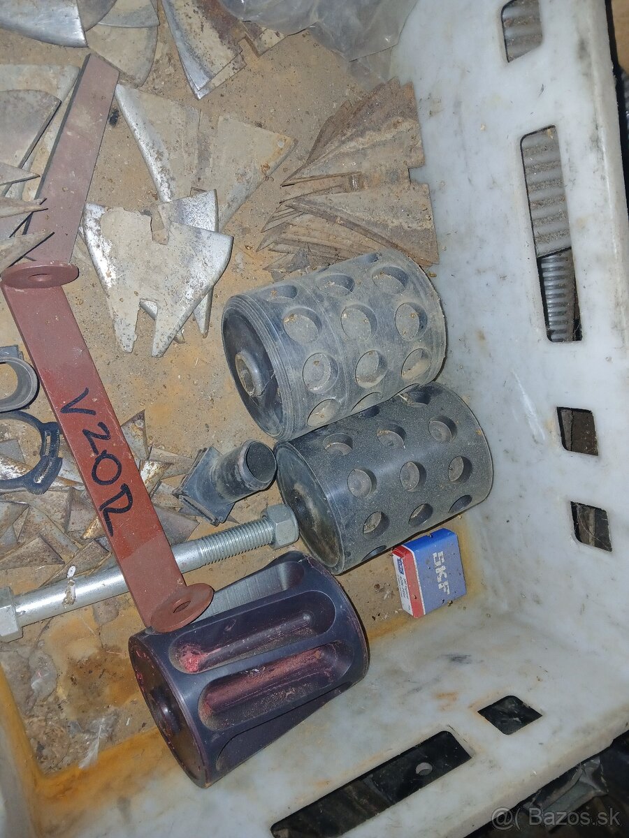 Mzuri ProTill 4T secí stroj- (pásové zpracování půdy) - 4