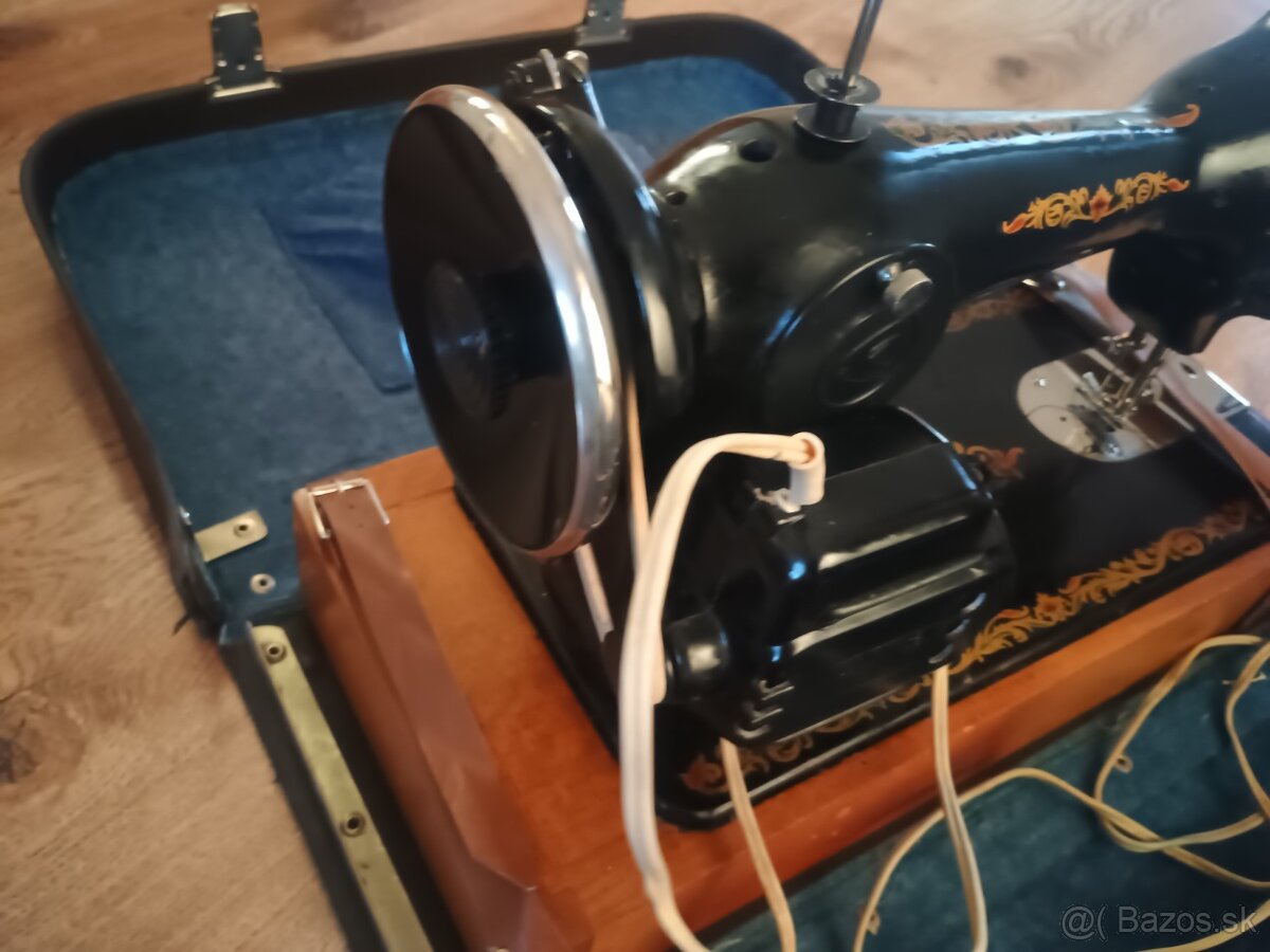 Ruský šijací stroj - 4