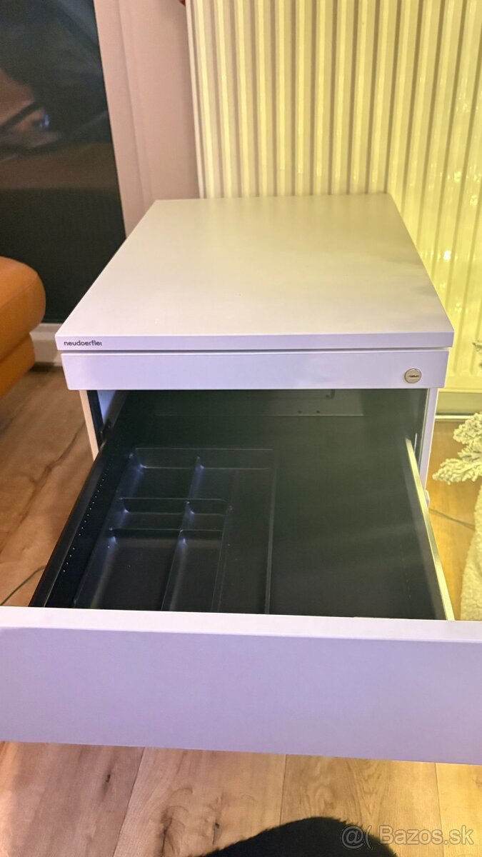 Kancelarska skrinka neudoerfler - 4