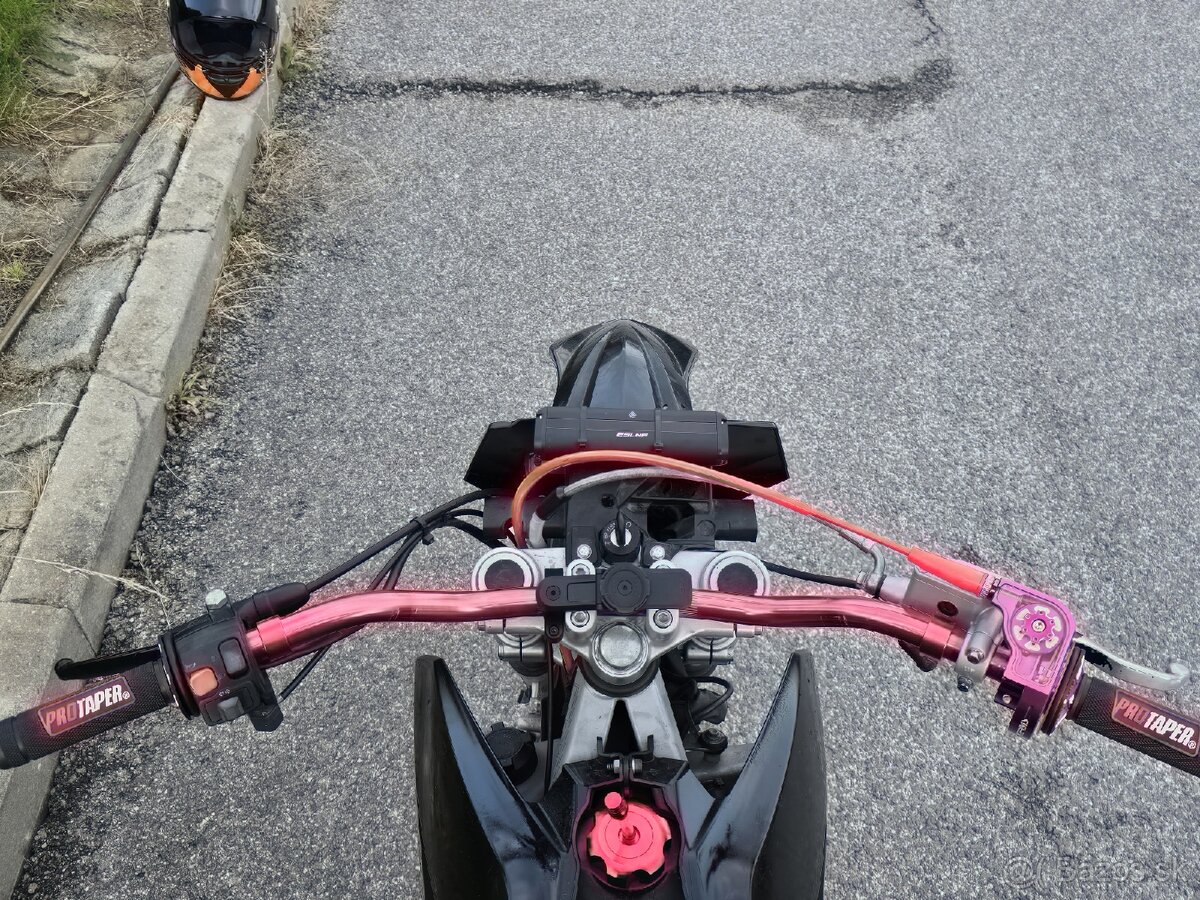 Aprilia SX50 77cc - 4