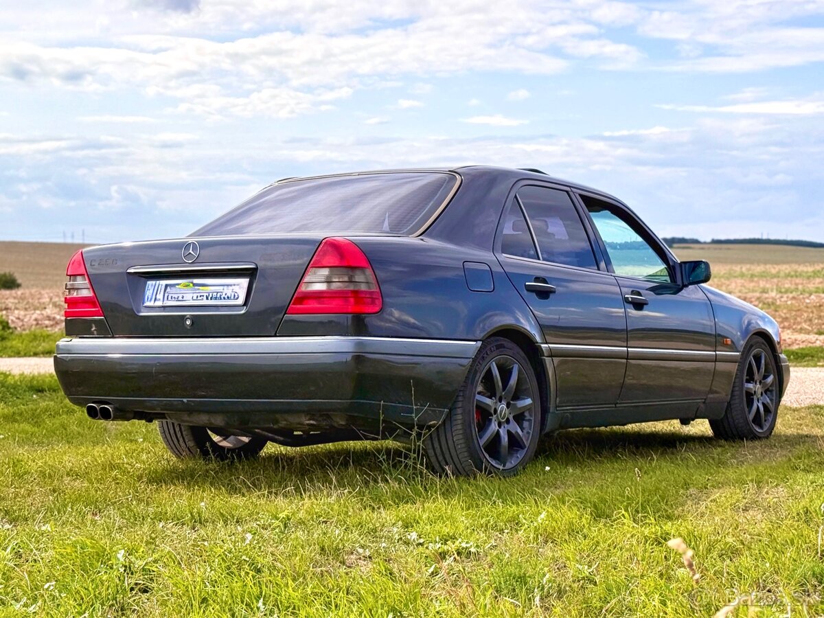 Mercedes benz w202 c280 - 4